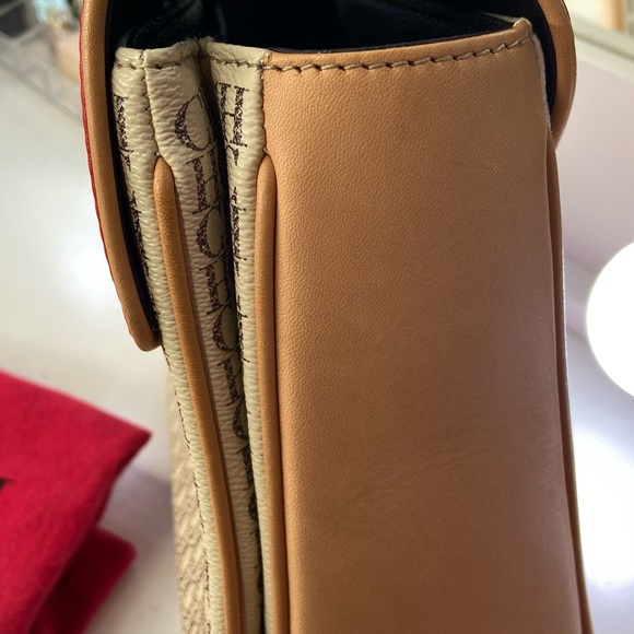 Carolina Herrera - Picture 10 of 13